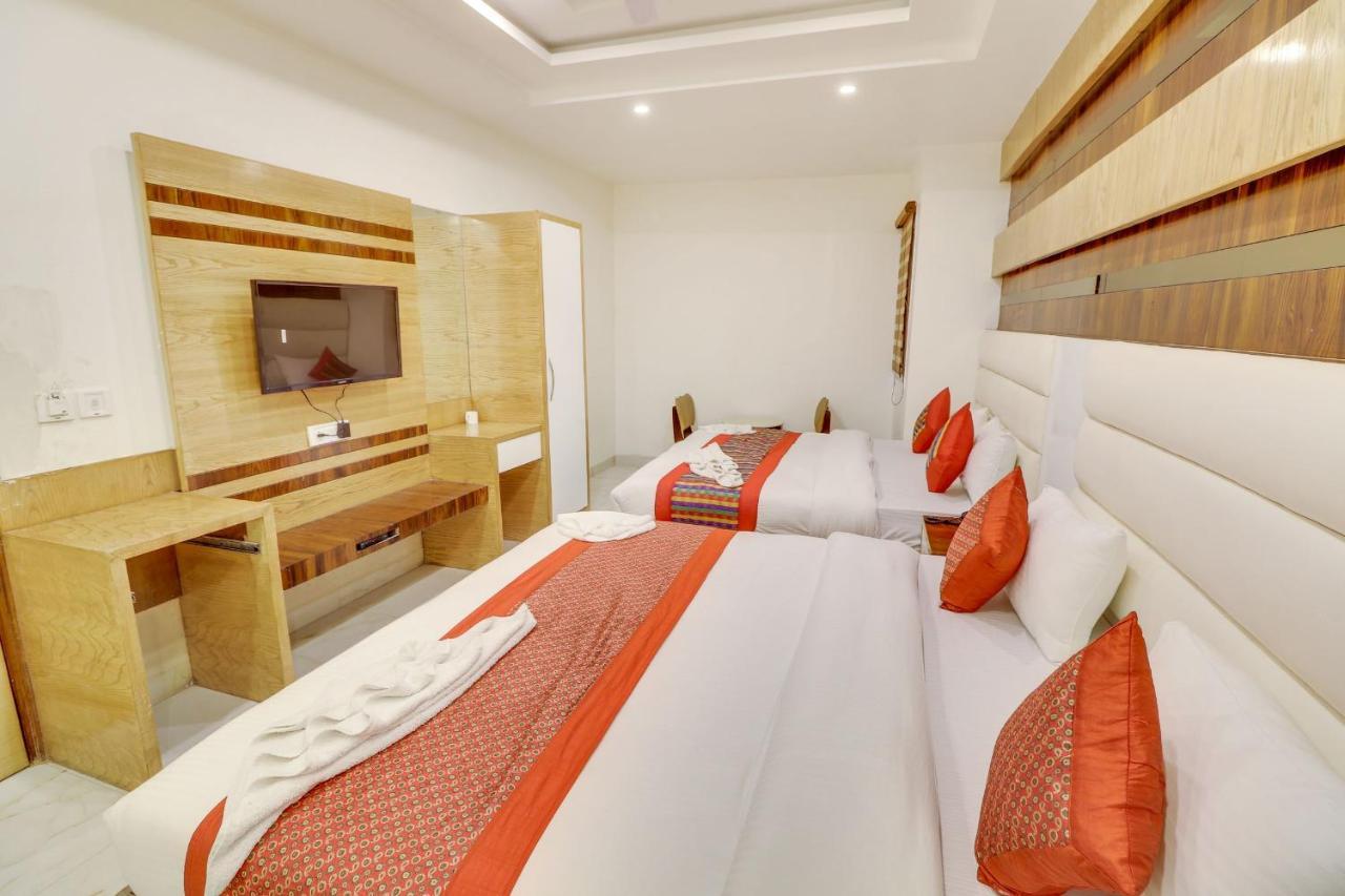 Hotel York Legacy -3 Minutes Walk From New Delhi Railway Station 'The 5 Star Ambience' Newly Built Exterior foto